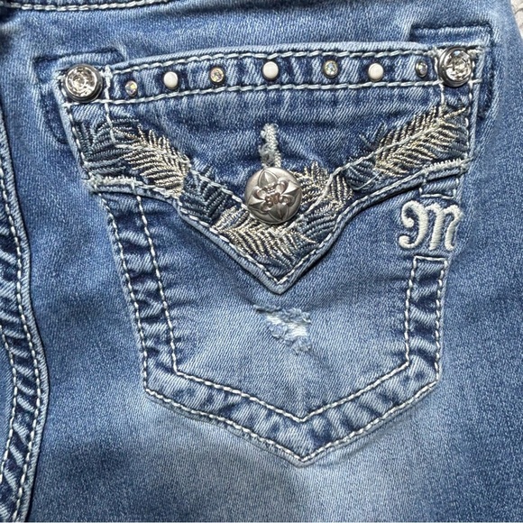 Miss Me Jeans Womens 27 Mid Rise Skinny Regular Wash Embroidered Gems Big Stitch - Picture 6 of 6